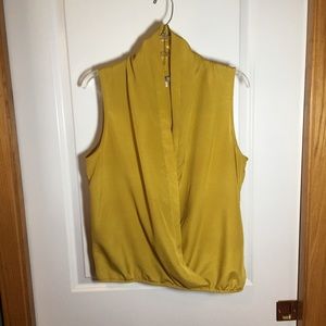 Love 21 Collared wrap top